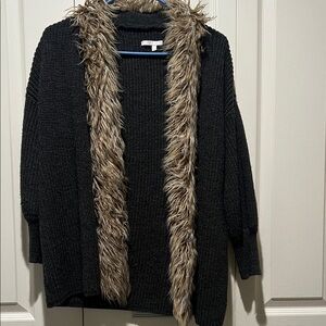 Chic Black Cardigan with Faux Fur Trim